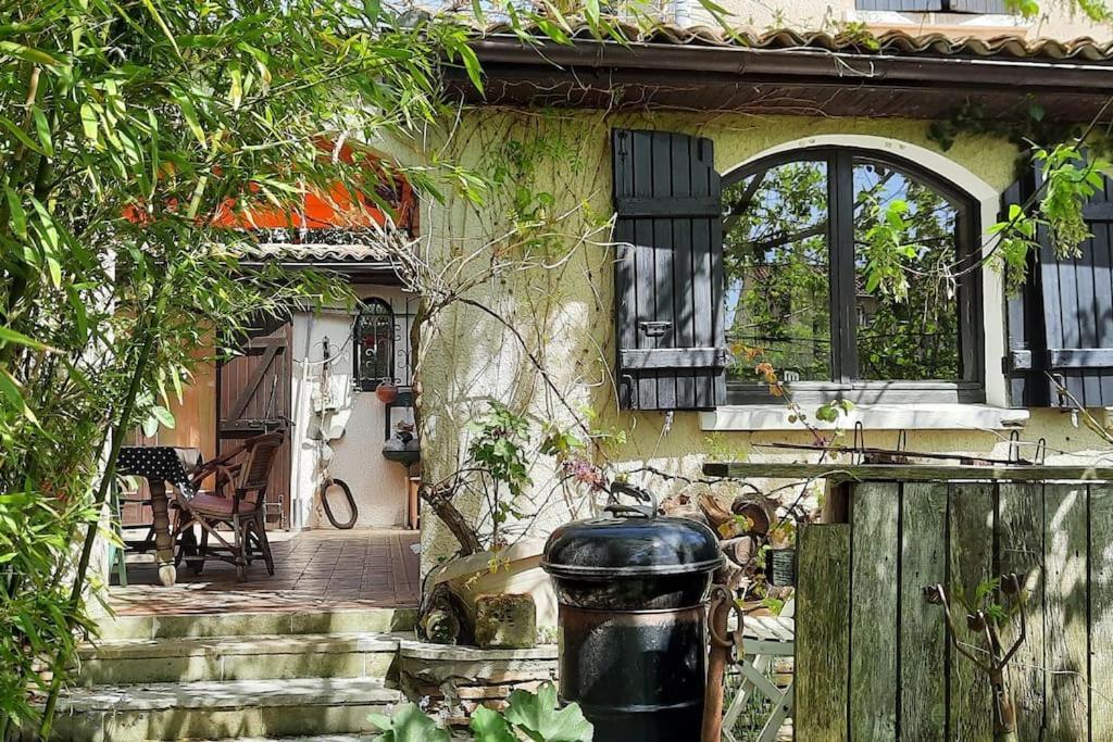 ארסשון Villa D'Artiste Comprenant 2 Chambres Avec Salles De Bain Privatives מראה חיצוני תמונה