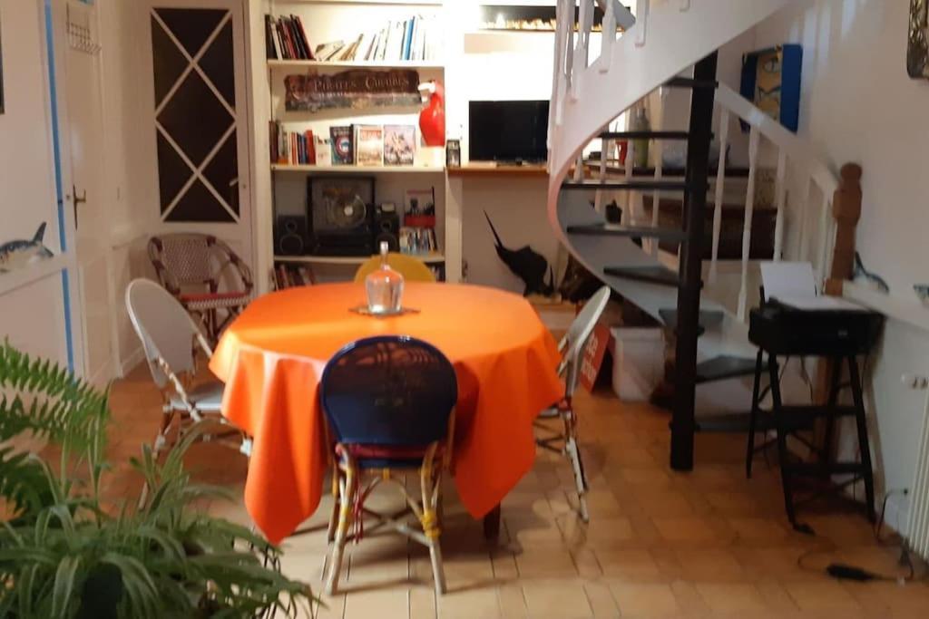 ארסשון Villa D'Artiste Comprenant 2 Chambres Avec Salles De Bain Privatives מראה חיצוני תמונה
